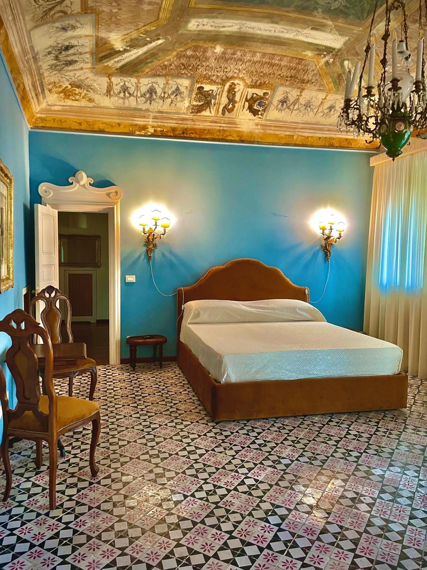 Dimora Del Duomo Hotel Enna Exterior photo